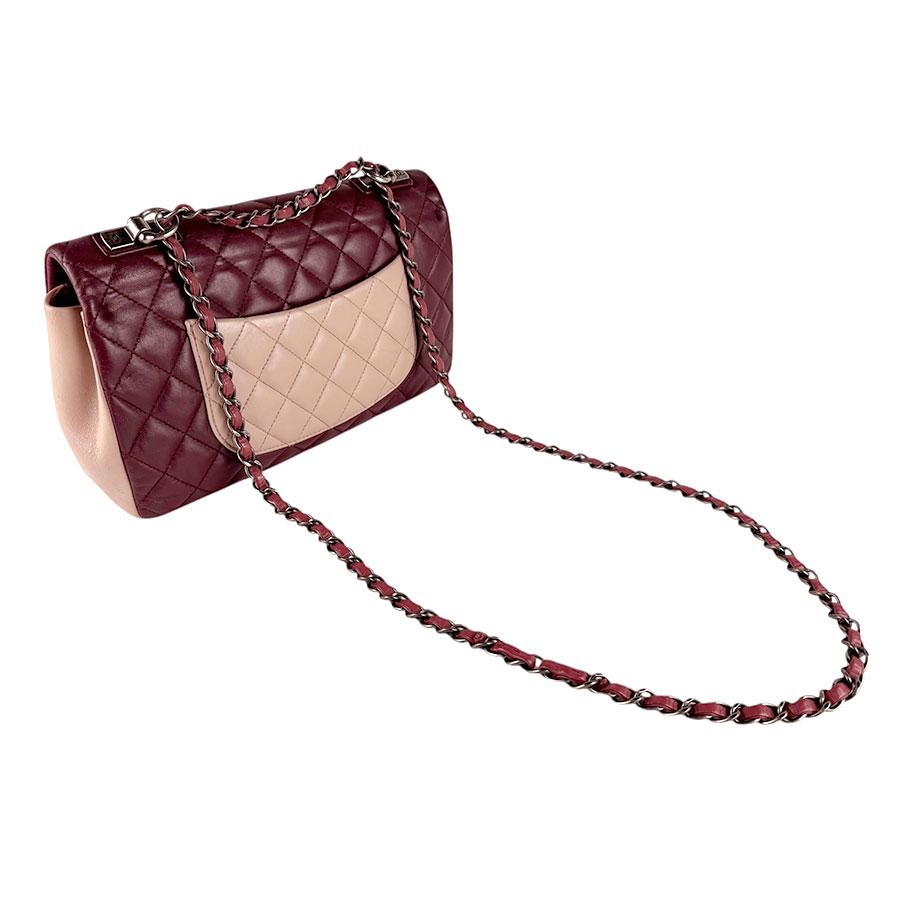 CHANEL ショルダーバッグ ボルドー CHANEL（シャネル） ショルダーバッグ マトラッセ レザー ボルドー系