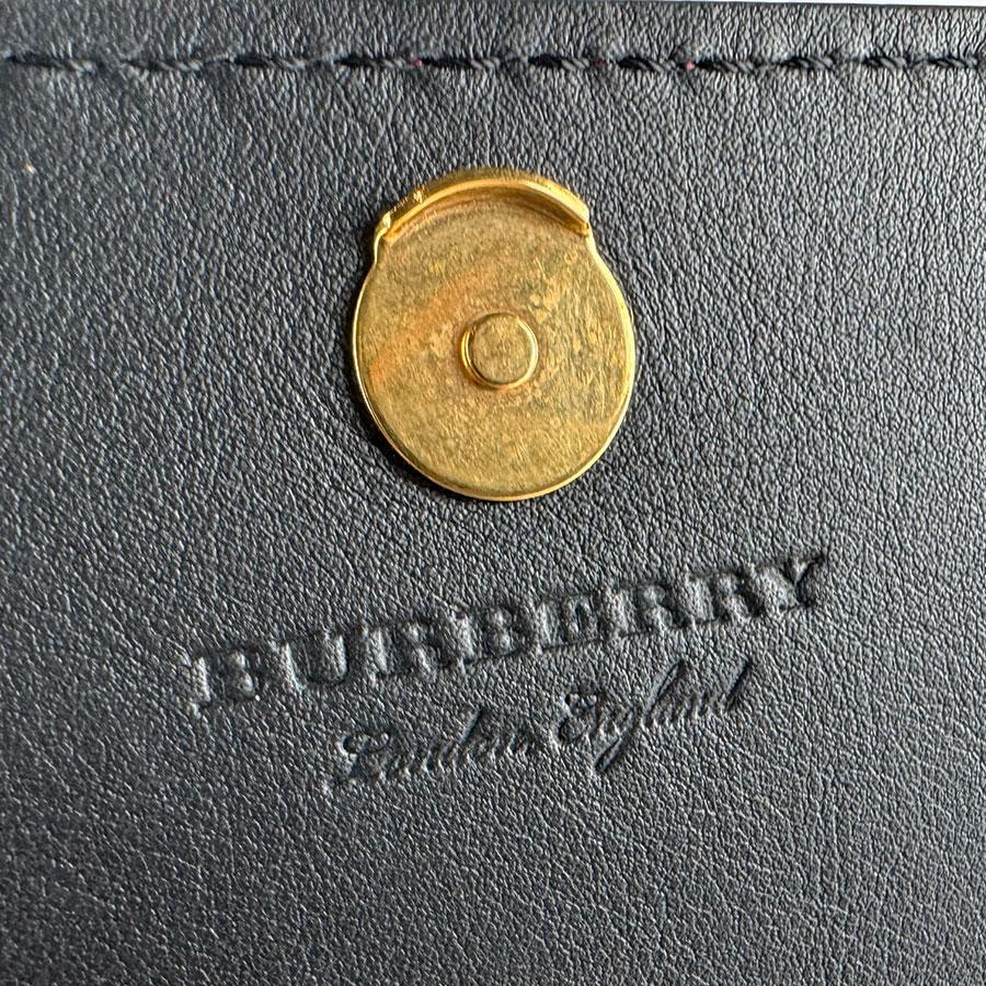 BURBERRY（バーバリー） 斜め掛けショルダーバッグ チェーンウォレット