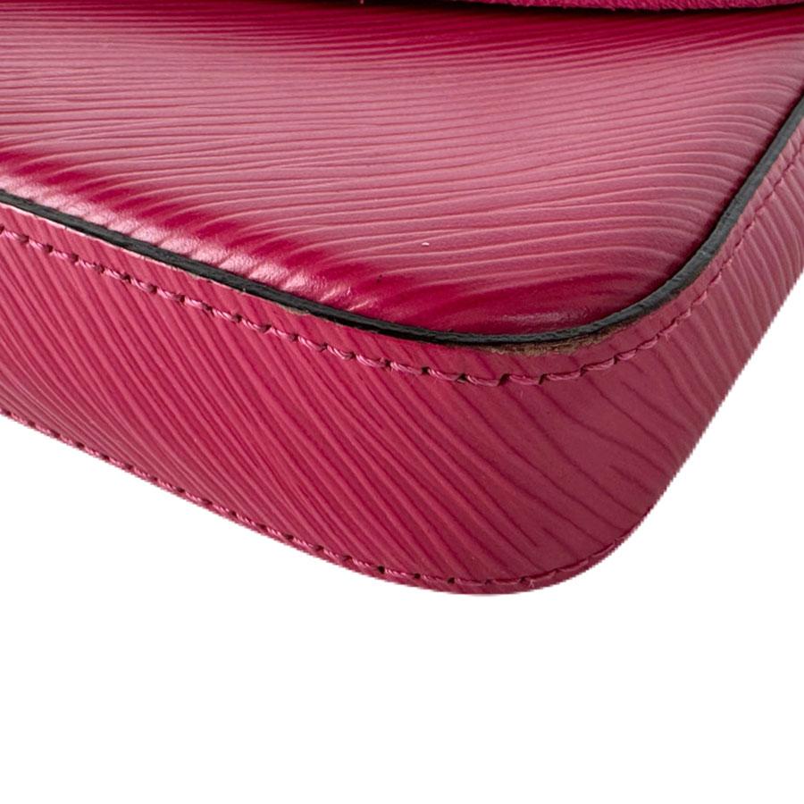 LOUIS VUITTON（ルイ・ヴィトン） ルイ ヴィトン チェーンウォレット