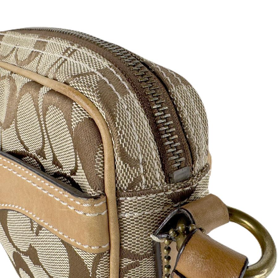 COACH（コーチ） ショルダーバッグ シグネチャー キャンバス ブラウン