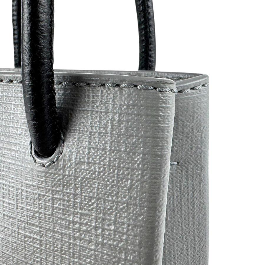 BALENCIAGA（バレンシアガ） ショルダーバッグ フォンホルダー