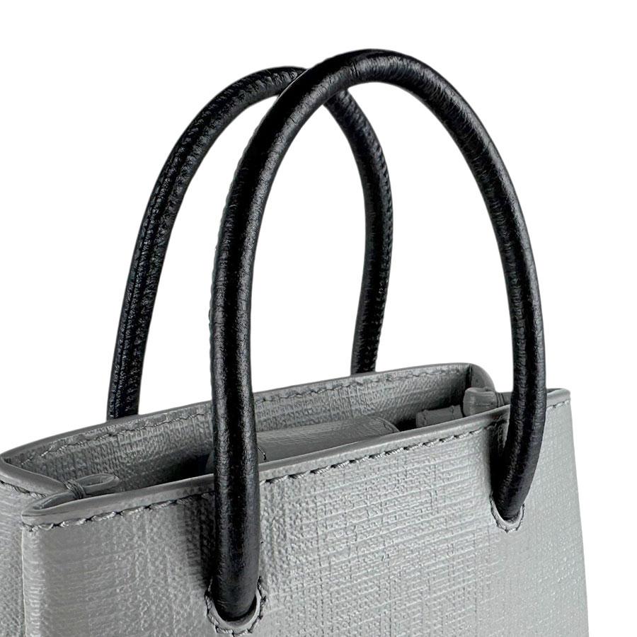 BALENCIAGA（バレンシアガ） ショルダーバッグ フォンホルダー
