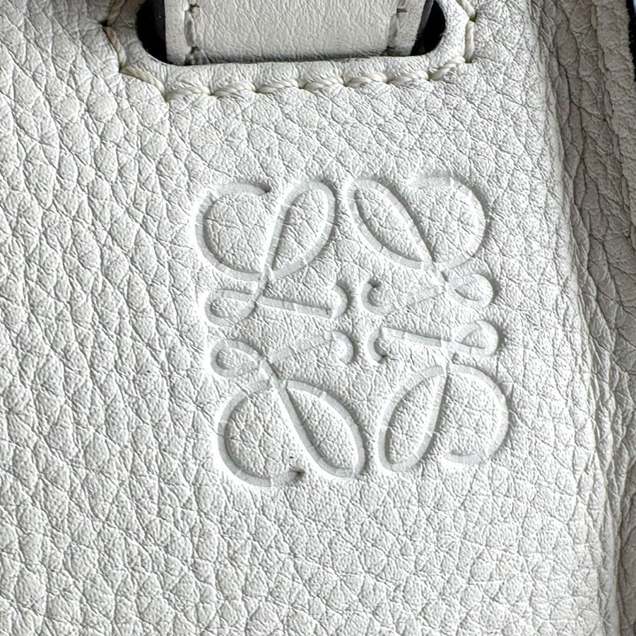 ロエベ LOEWE ショルダーバッグ ハンモック レザー ホワイト レディース 送料無料【中古】 z8614 LOEWE - ロエベ LOEWE ショルダーバッグ ハンモック レザー ホワイト