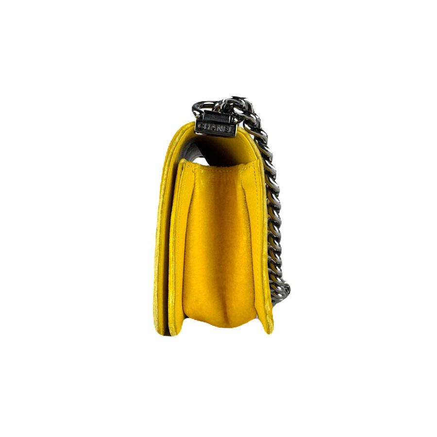 CHANEL（シャネル） ショルダーバッグ ボーイシャネル ベルベット