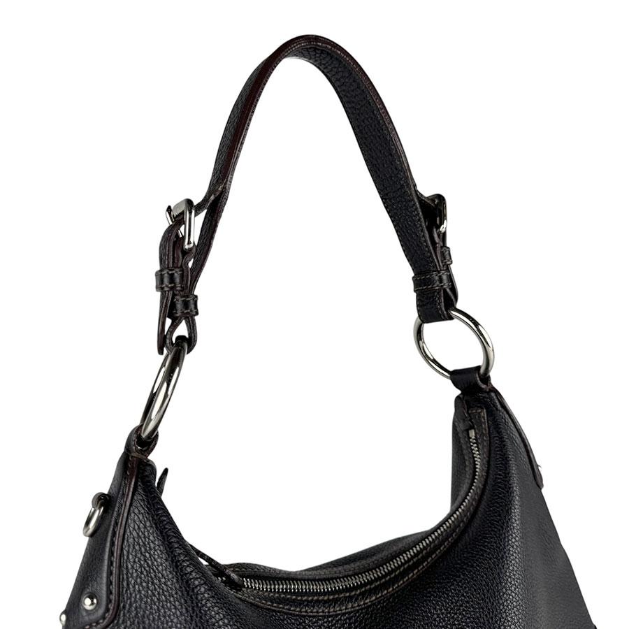 【値下げ中‼️】 PRADA ブラック ショルダーバッグ PRADA（プラダ） ショルダーバッグ レザー ブラック : ブランド