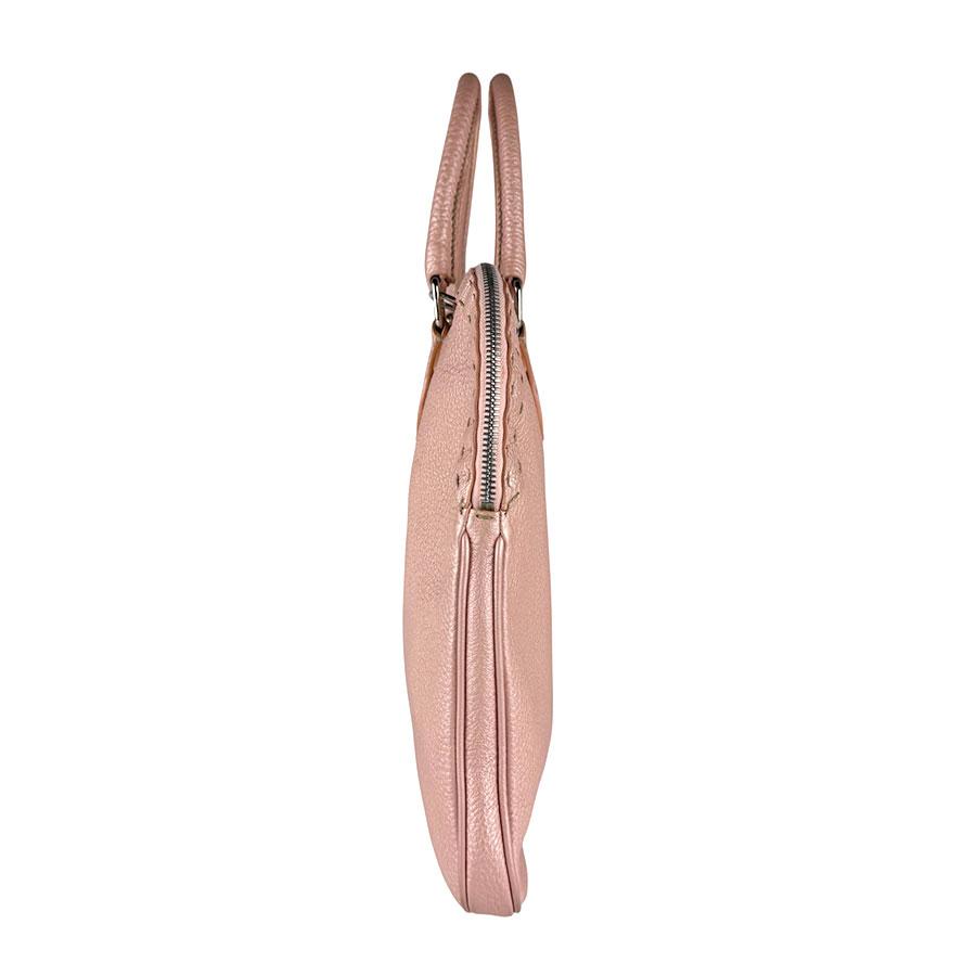 FENDI メタリックハンドバック　ピンク FENDI（フェンディ） ハンドバッグ レザー メタリックピンク