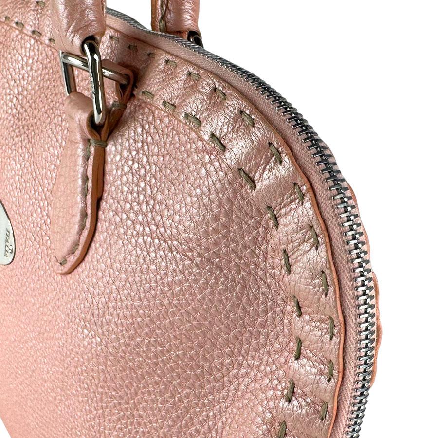 FENDI（フェンディ） ハンドバッグ レザー メタリックピンク