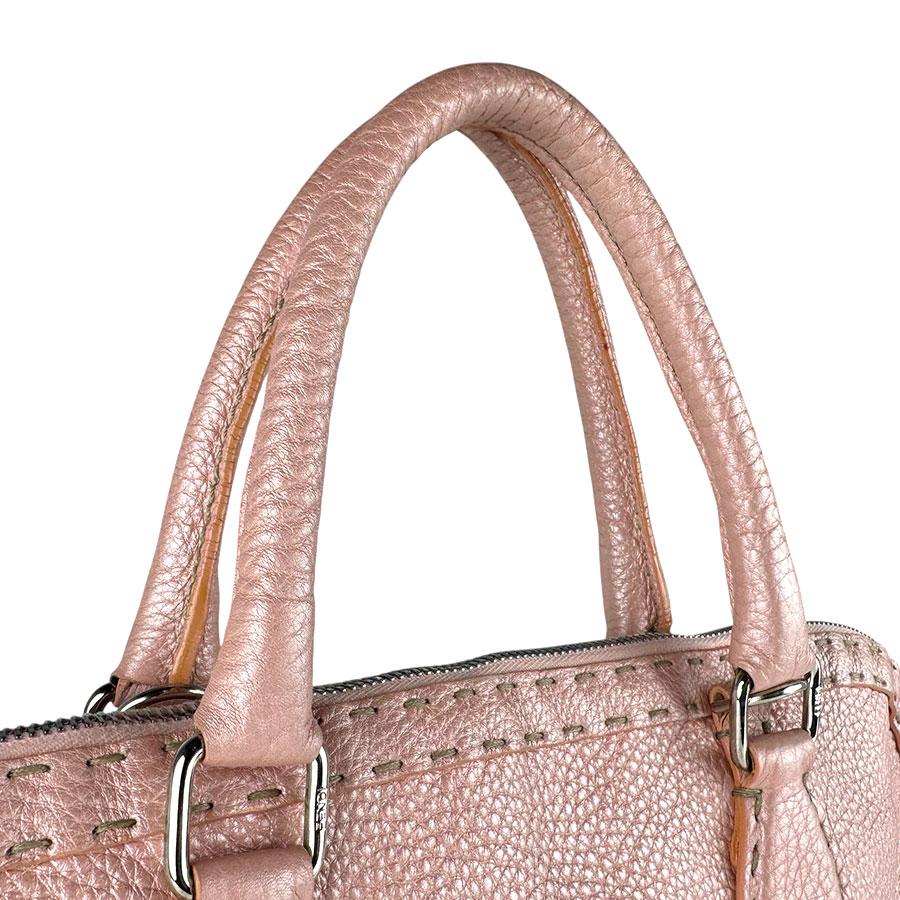 FENDI（フェンディ） ハンドバッグ レザー メタリックピンク
