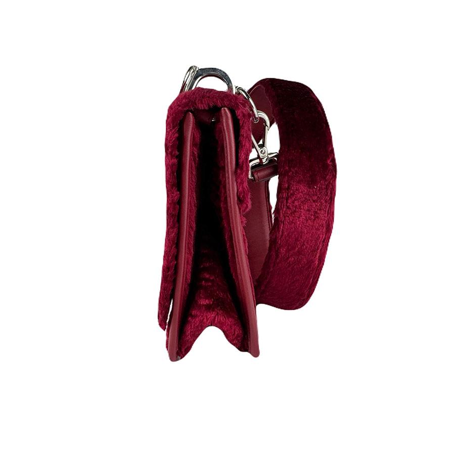 FENDI（フェンディ） ショルダーバッグ キャナイエフ ファー レッド 