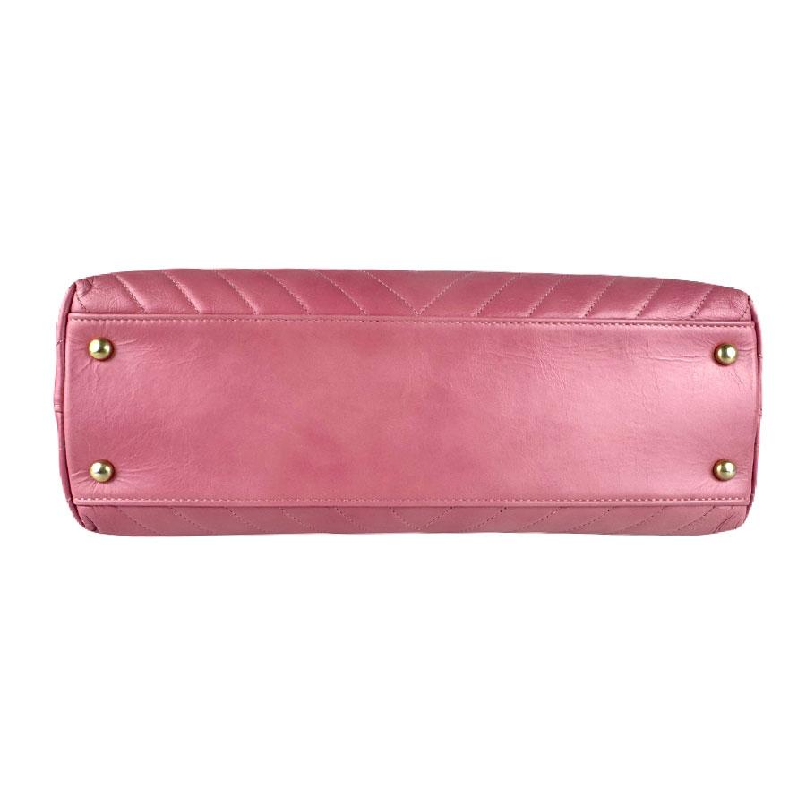 シャネル ショルダーバッグ ピンク レザー CHANEL シャネル ボーイシャネル ショルダーバッグ レザー ピンク
