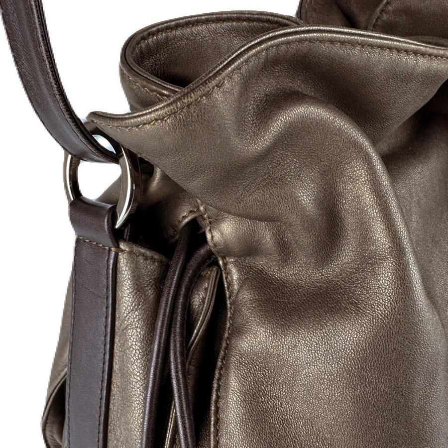 LOEWE（ロエベ） ショルダーバッグ フラメンコ レザー メタリック