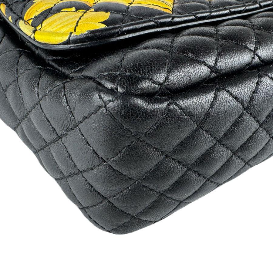 ヴェルサーチ VERSACE ショルダーバッグ レザー ブラック×イエロー レディース 送料無料【中古】 z8949 ヴェルサーチ VERSACE ショルダーバッグ レザー ブラック×イエロー