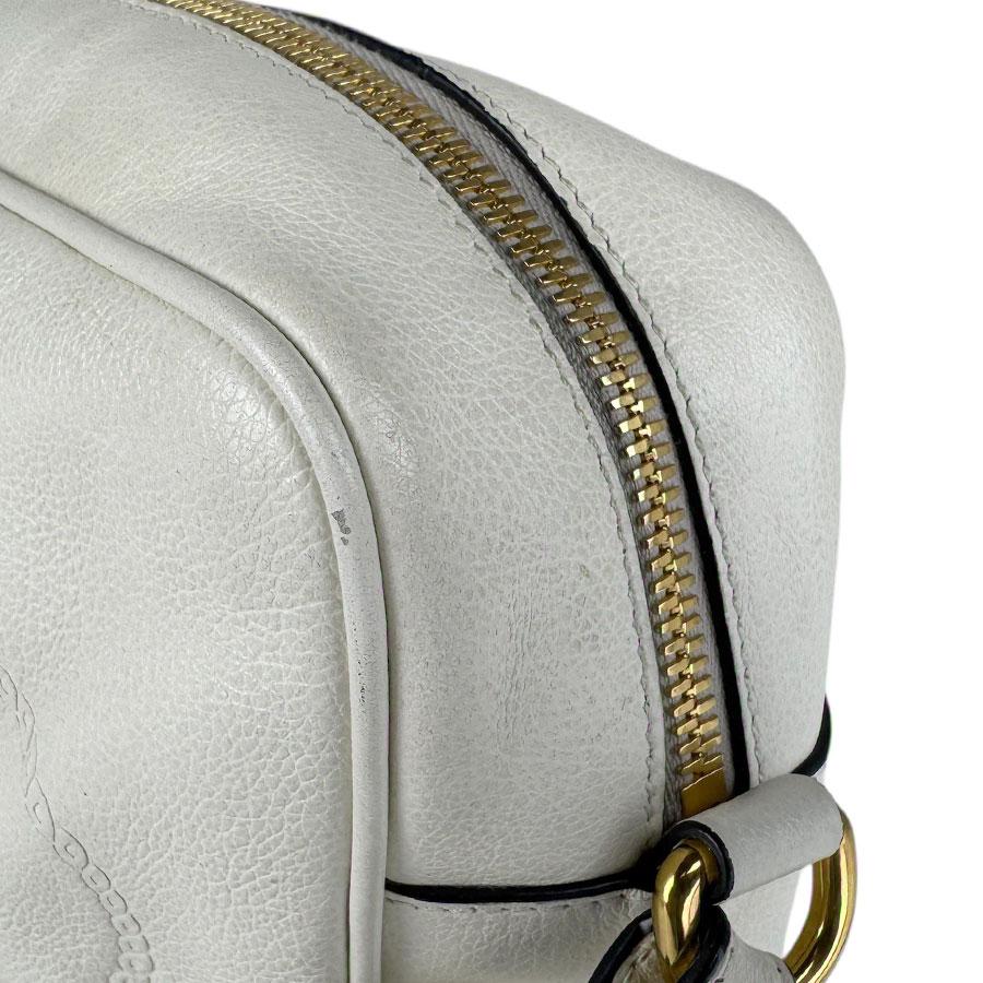 PRADA（プラダ） ショルダーバッグ レザー ホワイト : ブランド