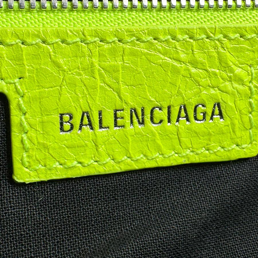 バレンシアガ BALENCIAGA ショルダーバッグ ル カゴールXS レザー ネオンイエロー ユニセックス 719082 送料無料【中古】 z9007 BALENCIAGA（バレンシアガ） ショルダーバッグ ル カゴールXS レザー