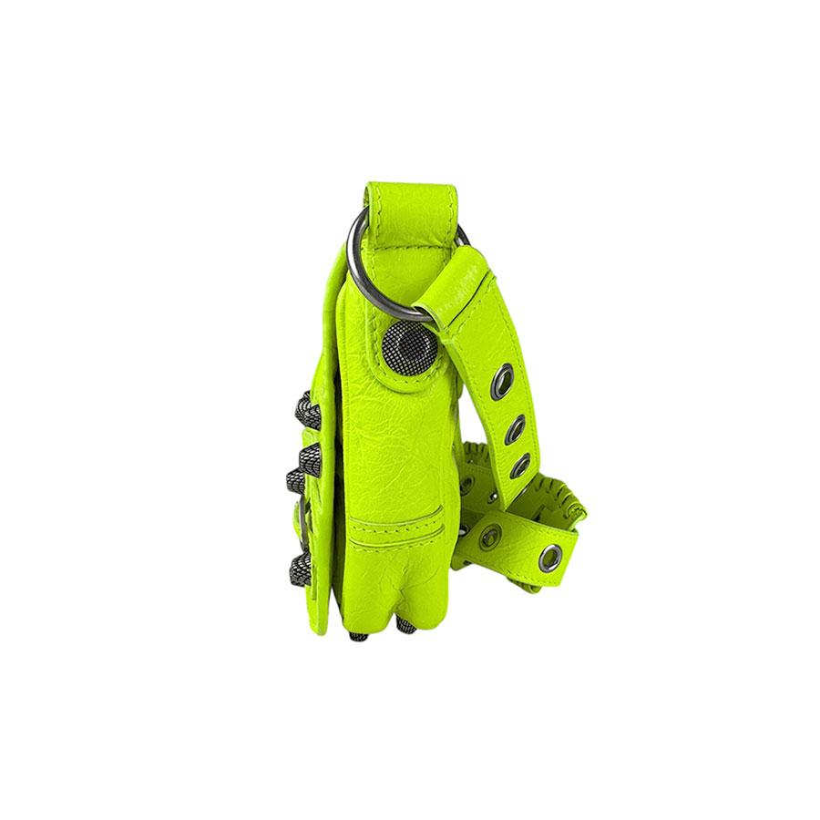 バレンシアガ BALENCIAGA ショルダーバッグ ル カゴールXS レザー ネオンイエロー ユニセックス 719082 送料無料【中古】 z9007 BALENCIAGA（バレンシアガ） ショルダーバッグ ル カゴールXS レザー