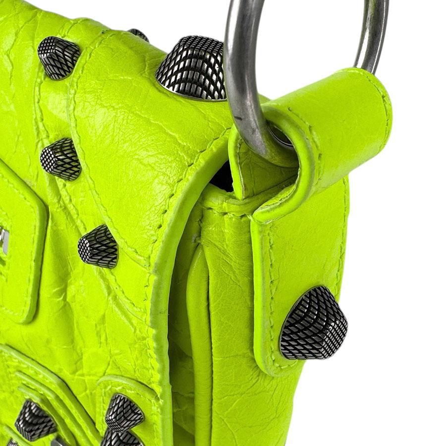BALENCIAGA（バレンシアガ） ショルダーバッグ ル カゴールXS レザー