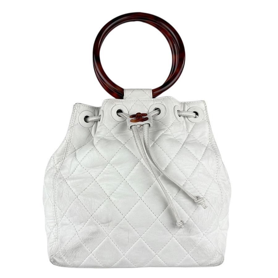 CHANEL（シャネル） ハンドバッグ レザー/アクリル ホワイト 