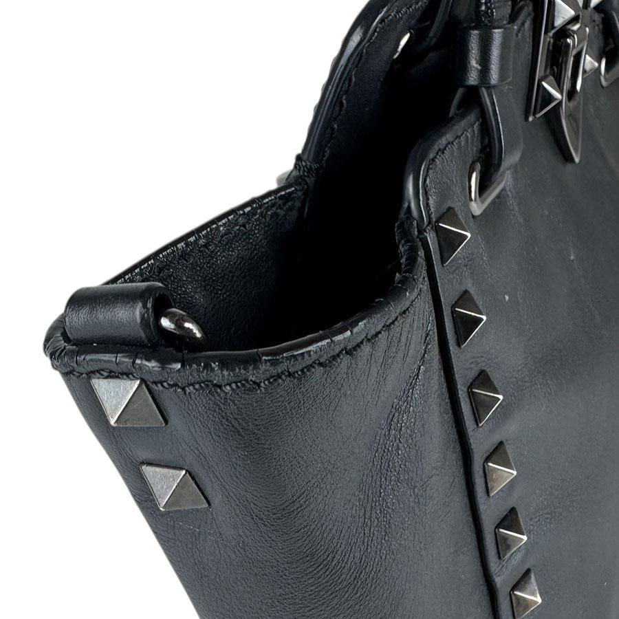 ヴァレンティノ ガラヴァーニ Valentino Garavani ハンドバッグ ショルダーバッグ ロックスタッズ レザー/メタル ブラック