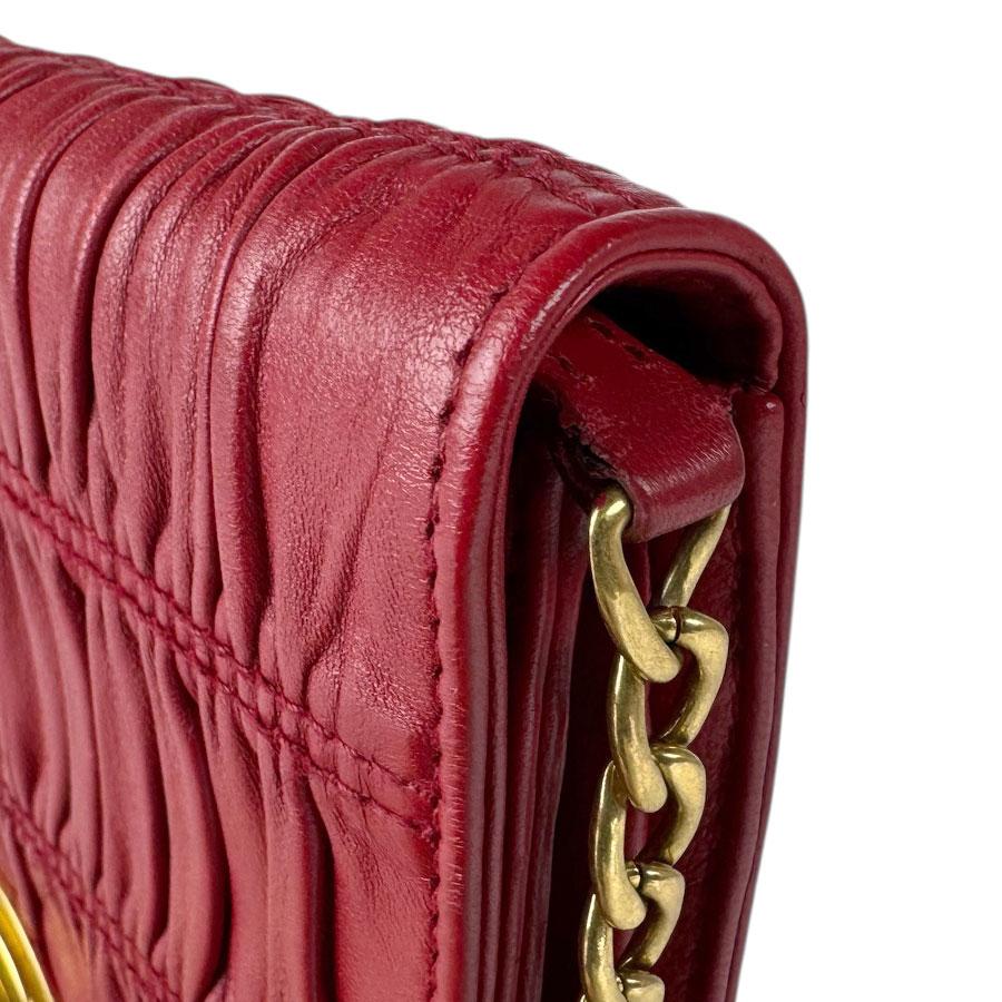 PRADA（プラダ） ショルダーバッグ レザー レッド : ブランドバリュー