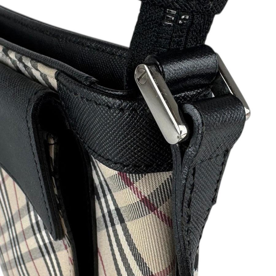 バーバリー BURBERRY ショルダーバッグ ナイロンキャンバス/レザー ベージュ×ブラック レディース 送料無料【中古】 z8742 BURBERRY（バーバリー） ショルダーバッグ ナイロンキャンバス/レザー