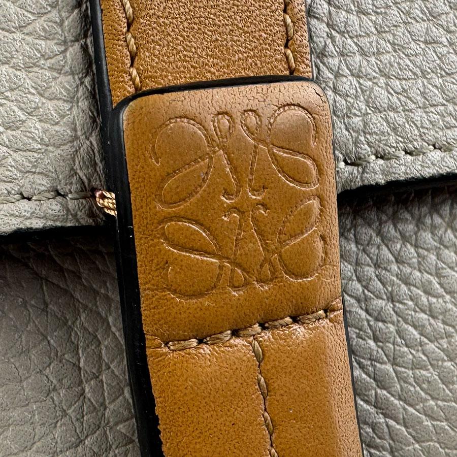LOEWE（ロエベ） 三つ折り財布 ヴァーティカル ウォレット スモール