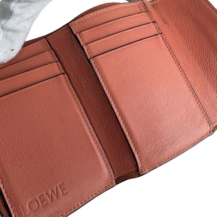 LOEWE（ロエベ） 三つ折り財布 ヴァーティカル ウォレット スモール
