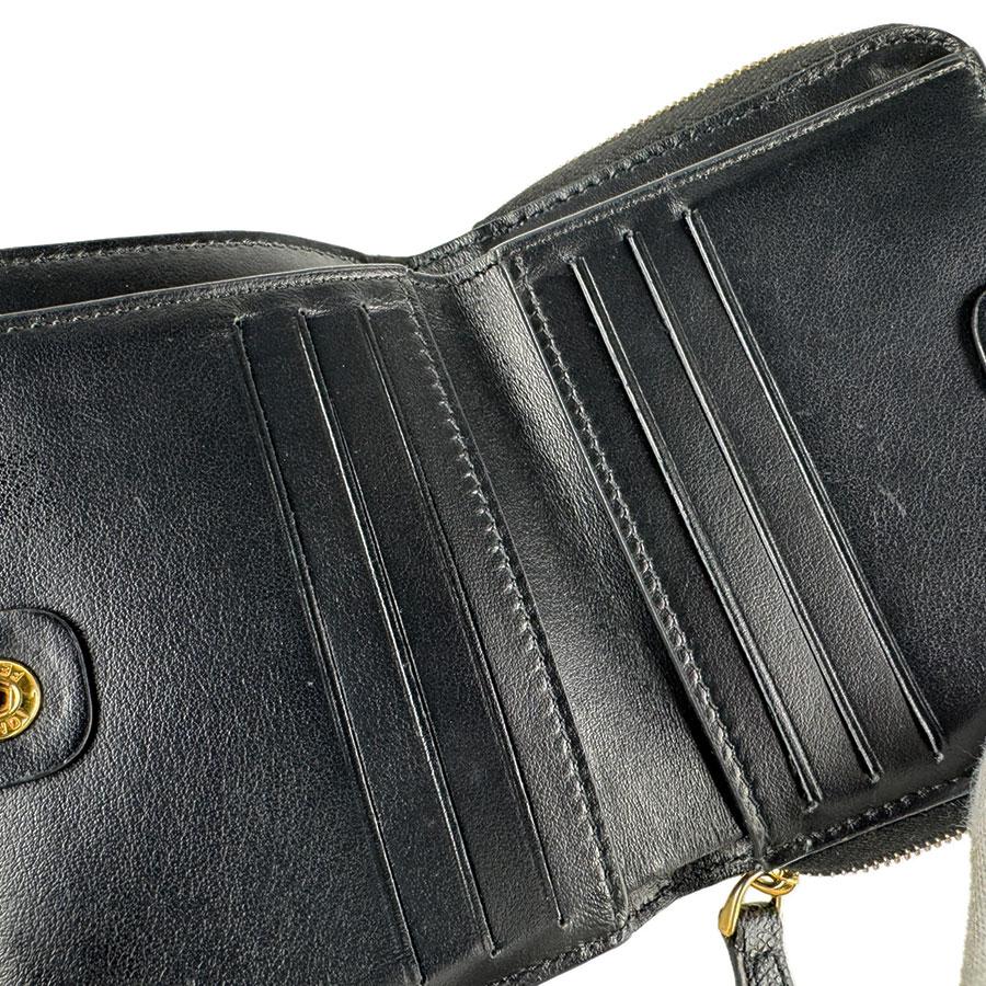 FENDI（フェンディ） 二つ折り財布 エフイズ レザー ブラック