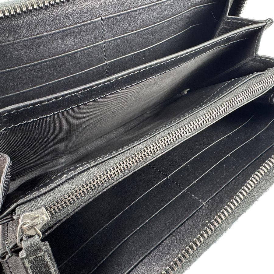 GUCCI（グッチ） ラウンドファスナー長財布 GGエンブレム PVC