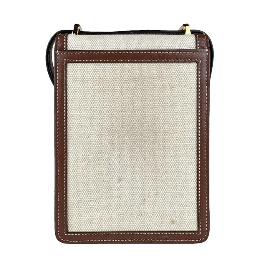 美品 Burberry バーバリーフォーンポーチ ショルダーバッグ BURBERRY（バーバリー） ショルダーバッグ フォンポーチ キャンバス
