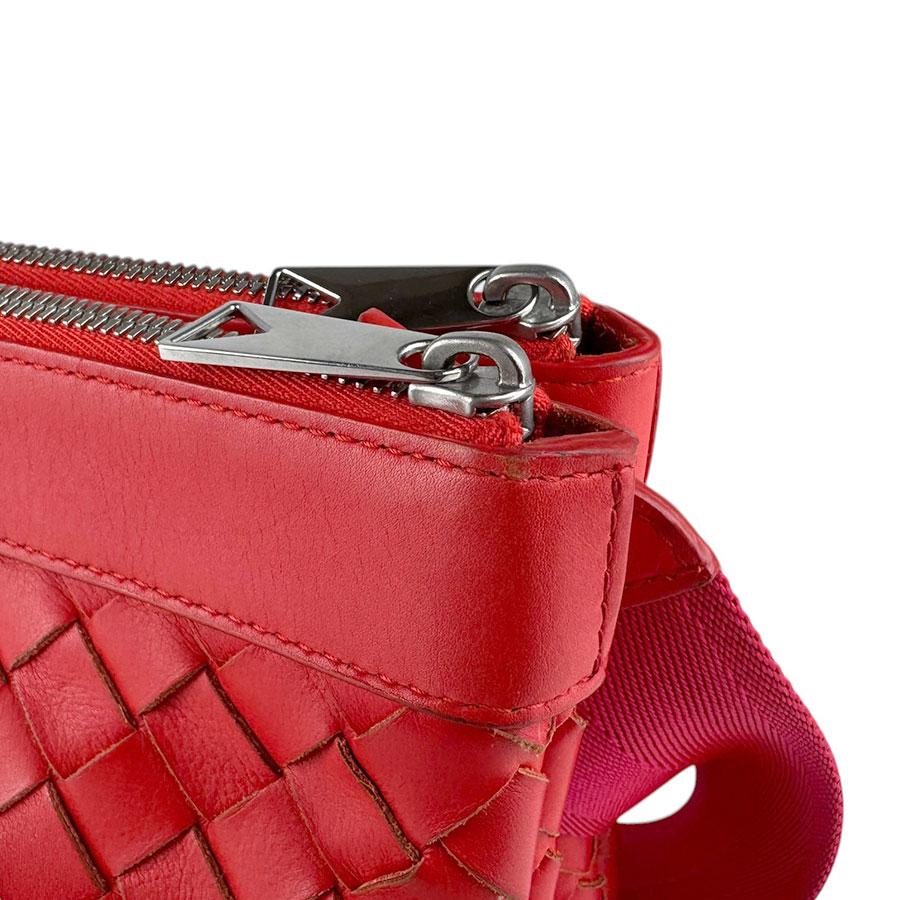 ボッテガヴェネタ BOTTEGAVENETA ショルダーバッグ マキシイントレチャート レザー レッド ユニセックス 送料無料【中古】 z9216 BOTTEGA VENETA - ボッテガヴェネタ BOTTEGAVENETA ショルダーバッグ