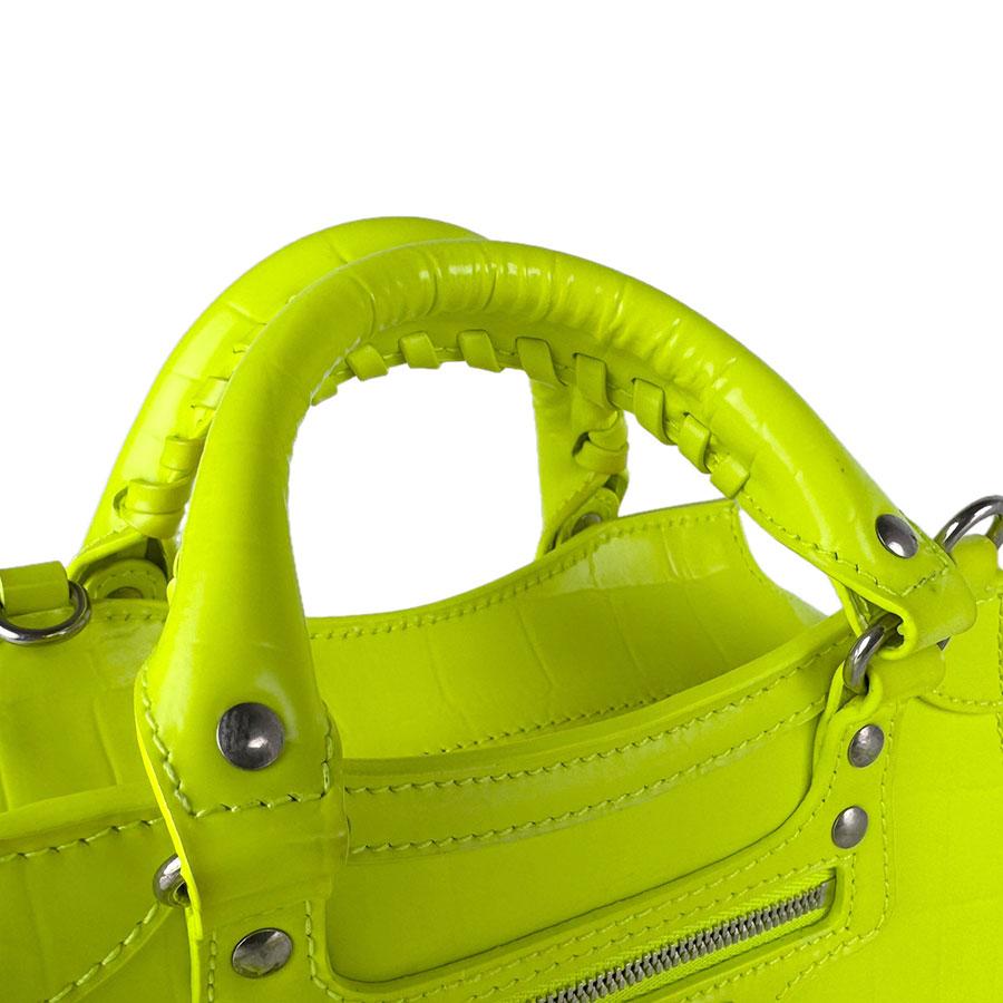 BALENCIAGA ハンドバッグ イエロー BALENCIAGA（バレンシアガ） ハンドバッグ ショルダーバッグ ネオ