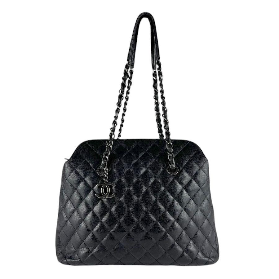 ☆CHANEL キャビアスキンショルダーバッグ CHANEL（シャネル） ショルダーバッグ キャビアスキンレザー ブラック
