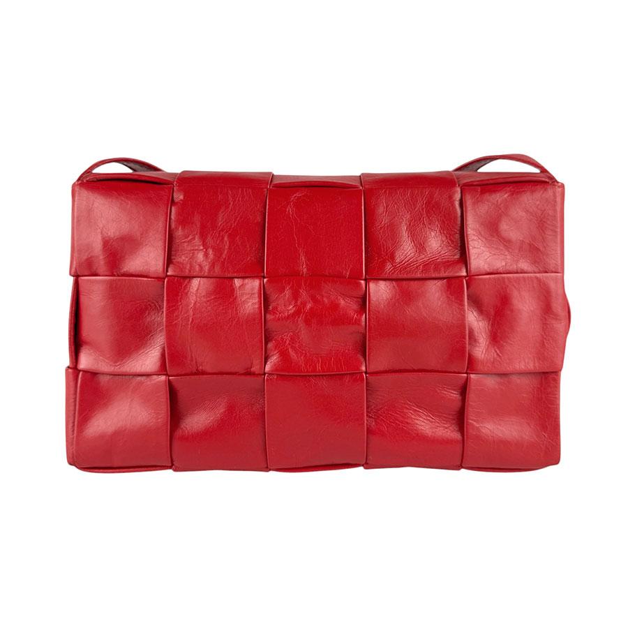 ボッテガヴェネタ BOTTEGAVENETA ショルダーバッグ カセット レザー レッド