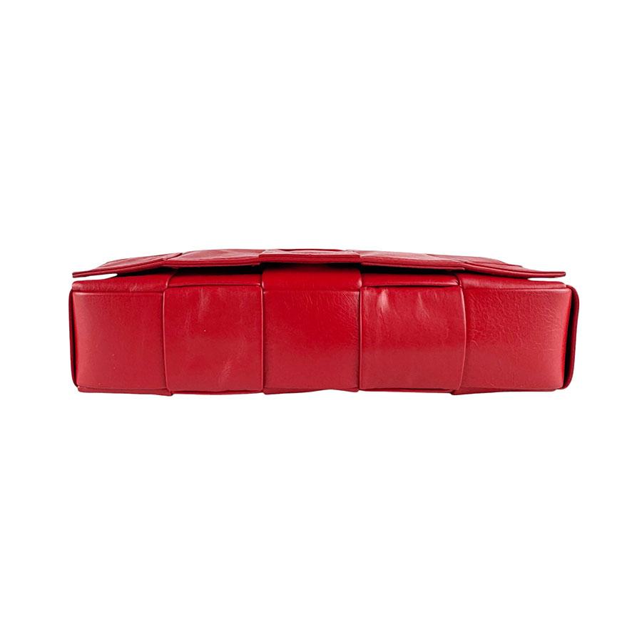ボッテガヴェネタ BOTTEGAVENETA ショルダーバッグ カセット レザー レッド