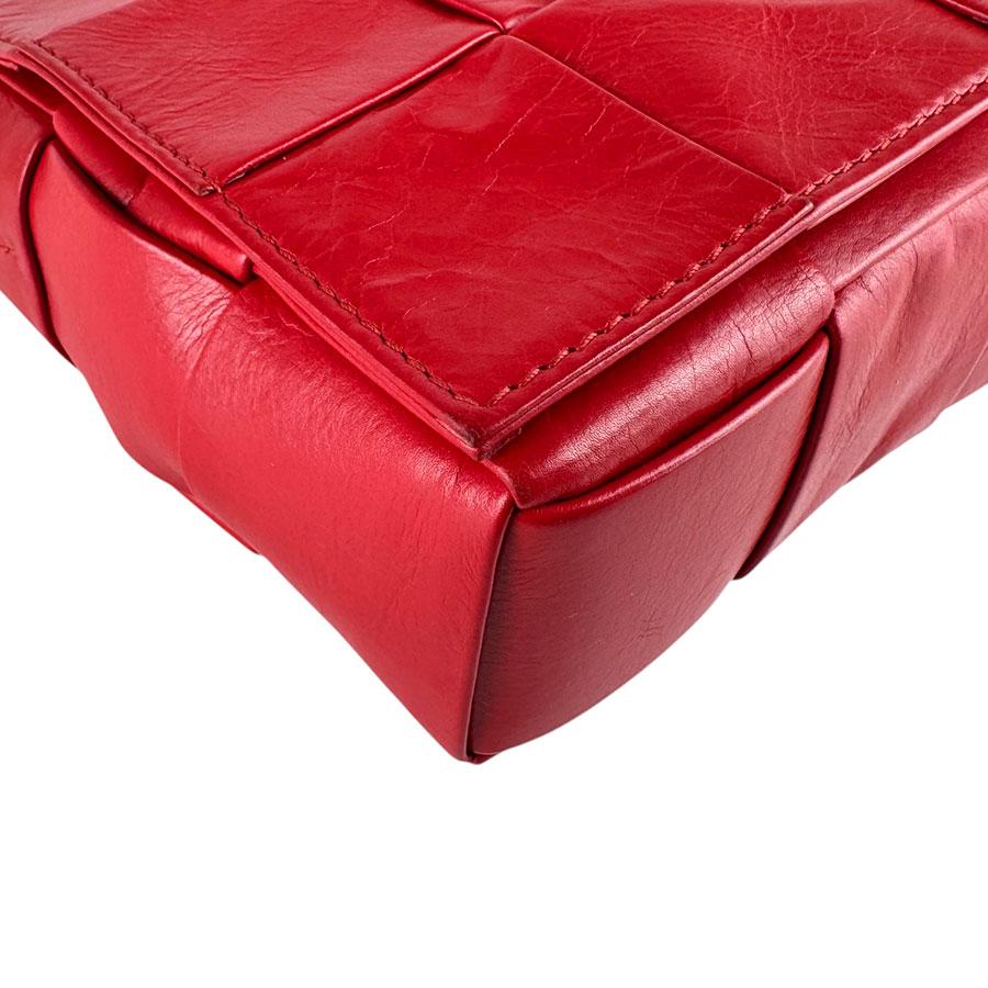 ボッテガヴェネタ BOTTEGAVENETA ショルダーバッグ カセット レザー レッド