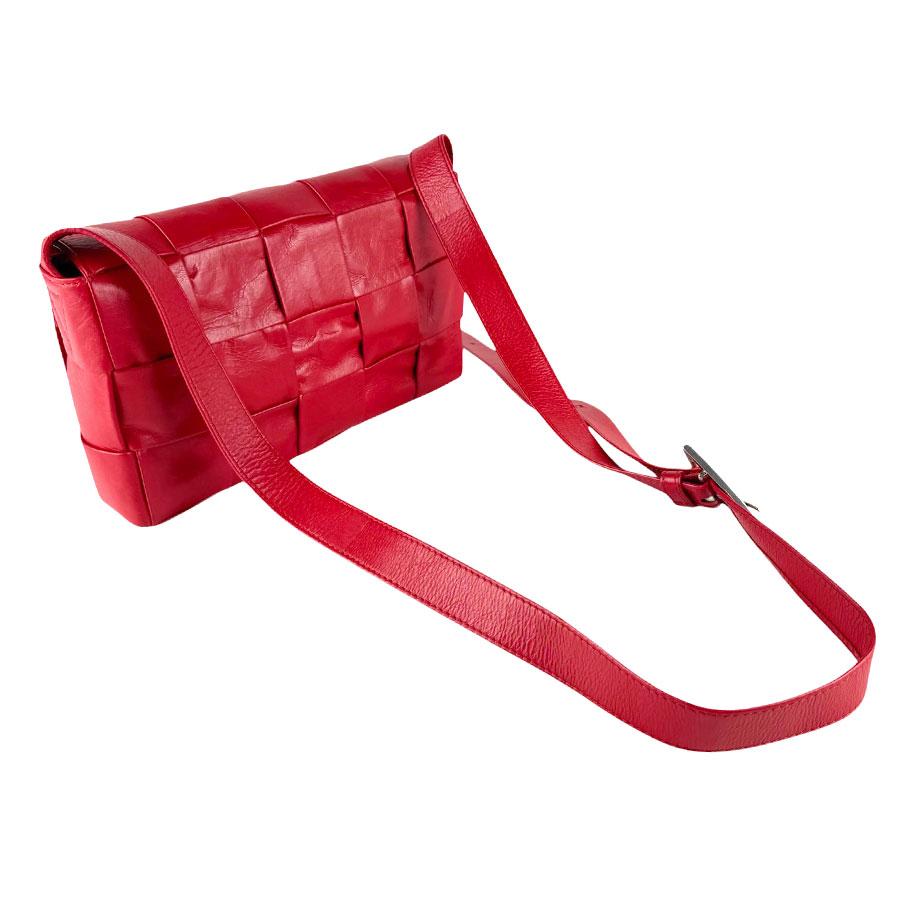 ボッテガヴェネタ BOTTEGAVENETA ショルダーバッグ カセット レザー レッド