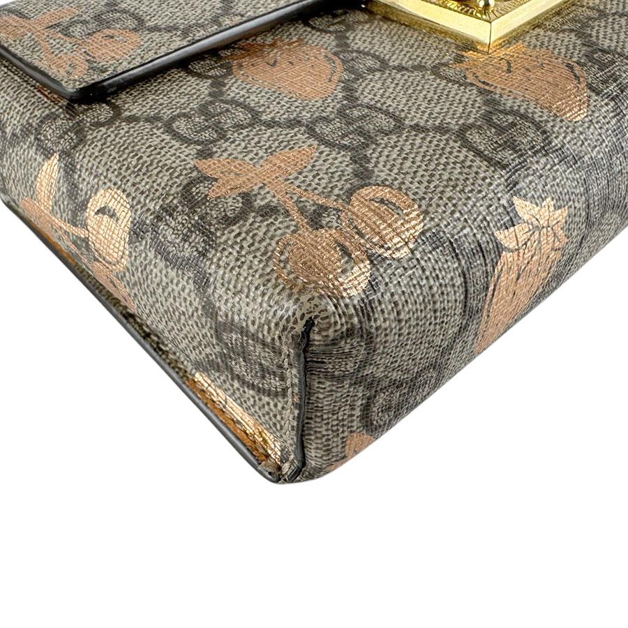 GUCCI（グッチ） ショルダーバッグ パドロック GGスプリームキャンバス