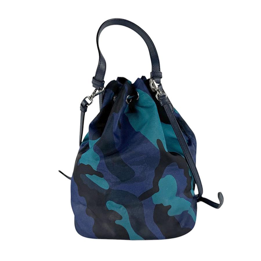 極美品 PRADA ハンドバッグ ショルダーバッグ 斜め掛け ブラック ナイロン PRADA（プラダ） ハンドバッグ 斜め掛けショルダーバッグ ナイロン