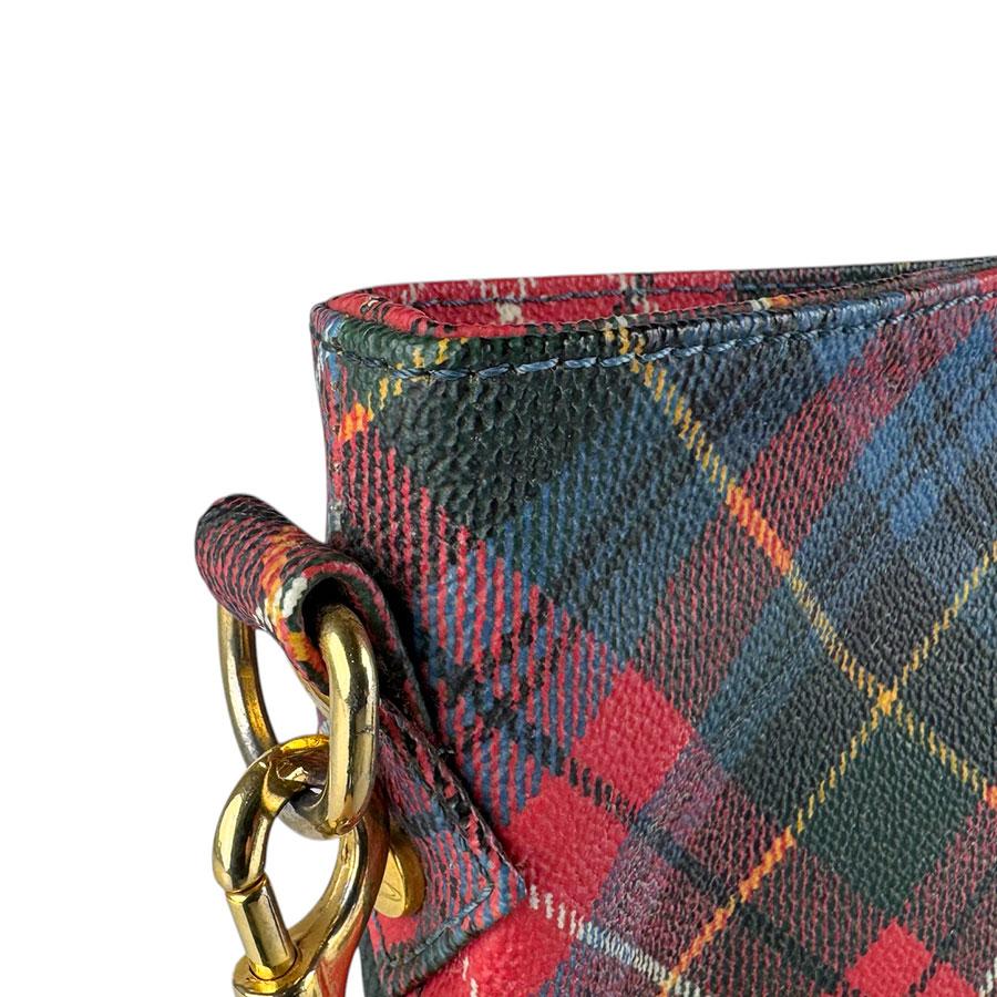 ヴィヴィアンウエストウッド Vivienne Westwood 斜め掛けショルダー 