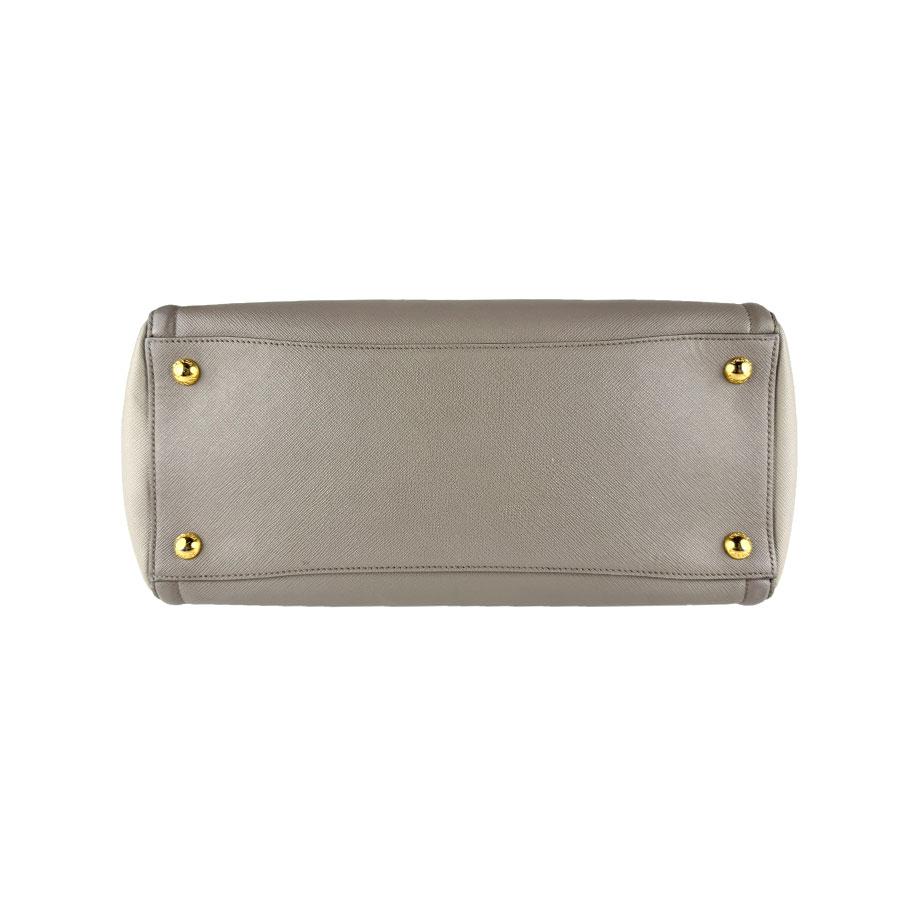 PRADA（プラダ） ハンドバッグ ショルダーバッグ レザー グレー
