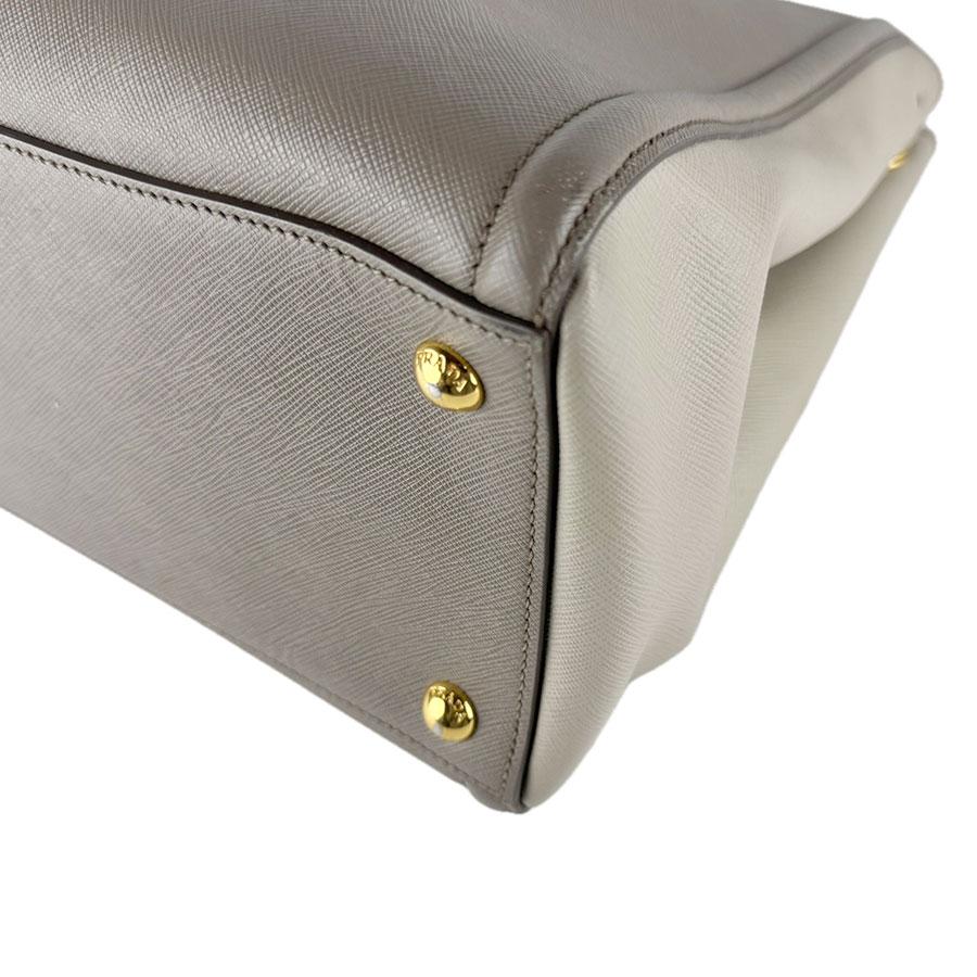 PRADA（プラダ） ハンドバッグ ショルダーバッグ レザー グレー