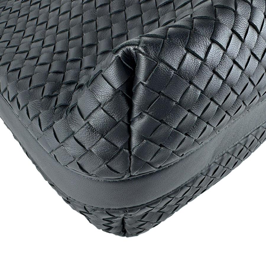 ボッテガヴェネタ BOTTEGAVENETA ショルダーバッグ イントレチャート レザー ブラック