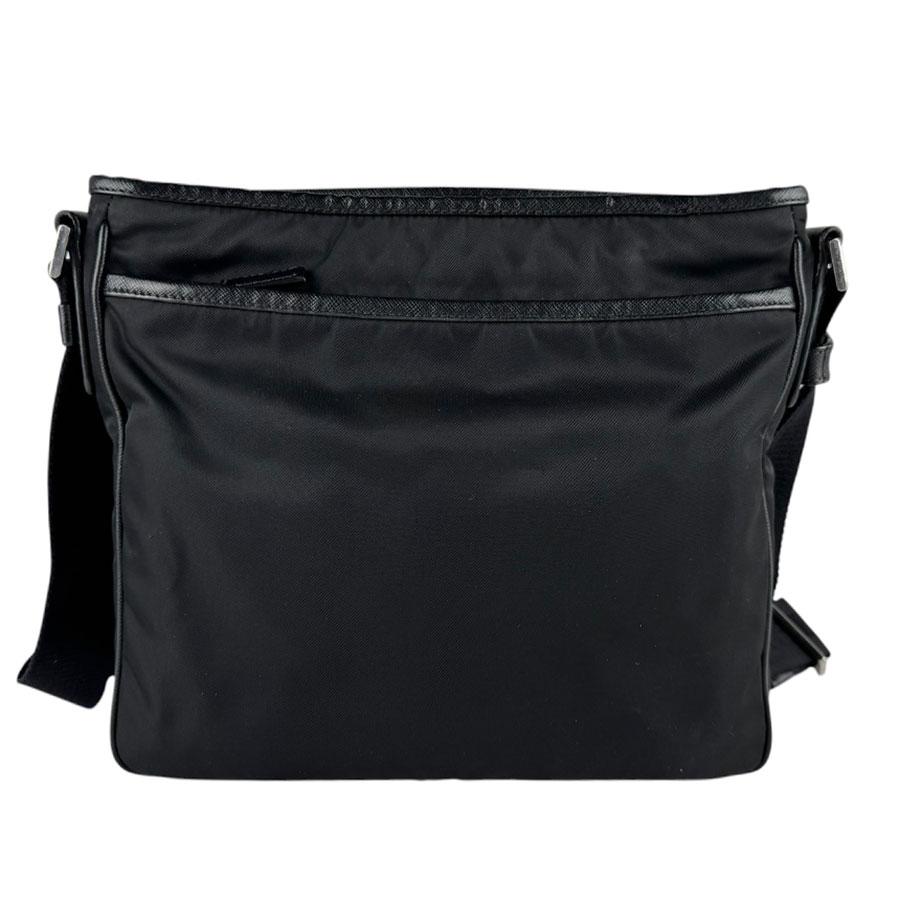 や*中様 【優良品】PRADA プラダ ナイロン ショルダーバッグ 斜め掛け 黒 PRADA（プラダ） 斜め掛けショルダーバッグ ナイロン ブラック