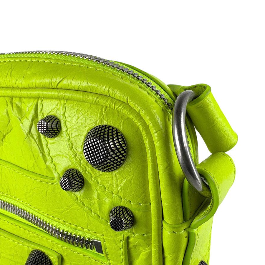 バレンシアガ BALENCIAGA ル カゴール ネオンイエロー ショルダーバッグ【中古】 BALENCIAGA - バレンシアガ BALENCIAGA ル カゴール ネオンイエロー
