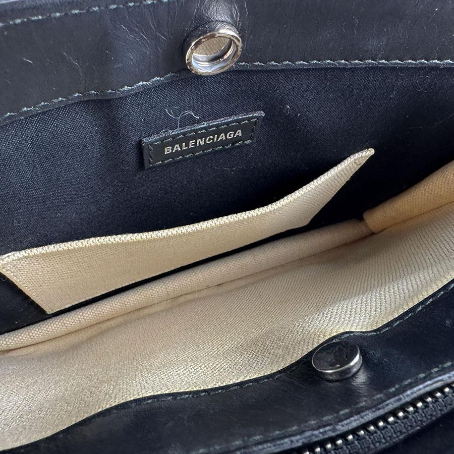 正規品BALENCIAGA ネイビーポシェット BALENCIAGA（バレンシアガ） バッグ ネイビーカバス XSサイズ NAVY