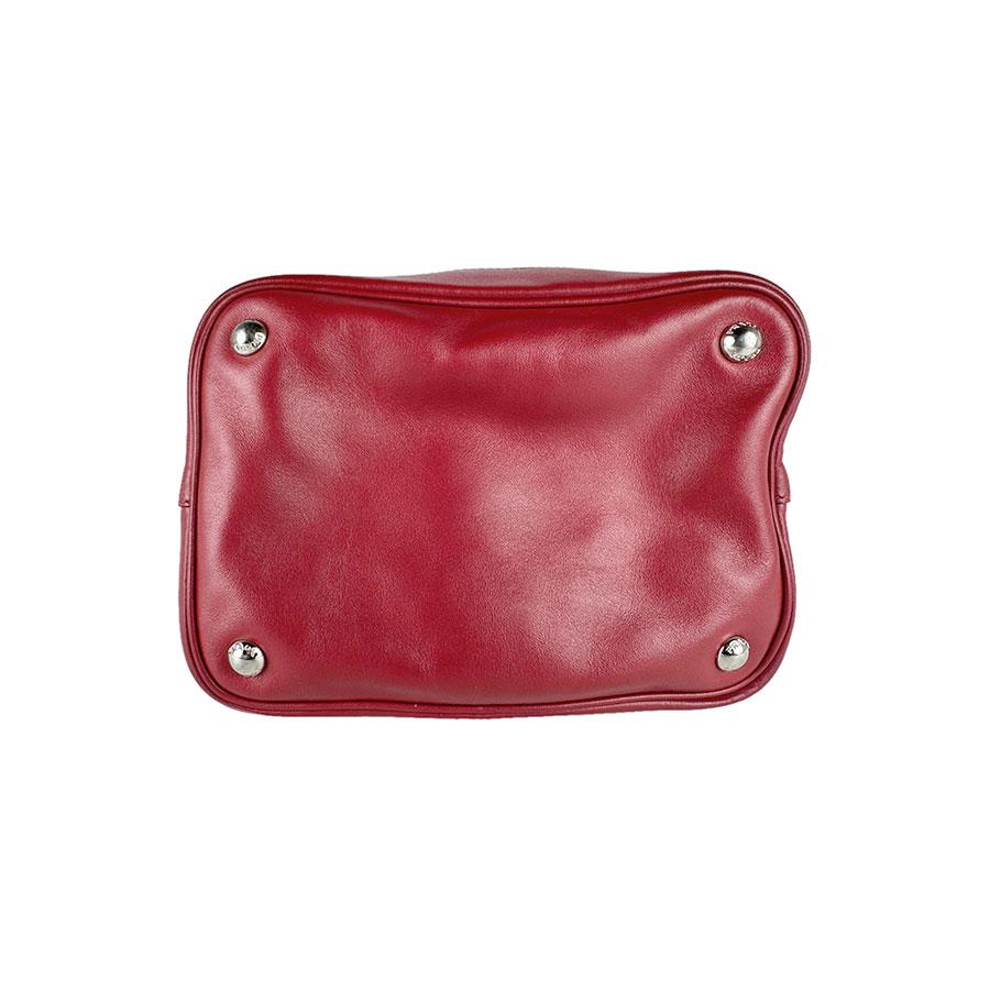 PRADA（プラダ） ショルダーバッグ レザー レッド : ブランドバリュー