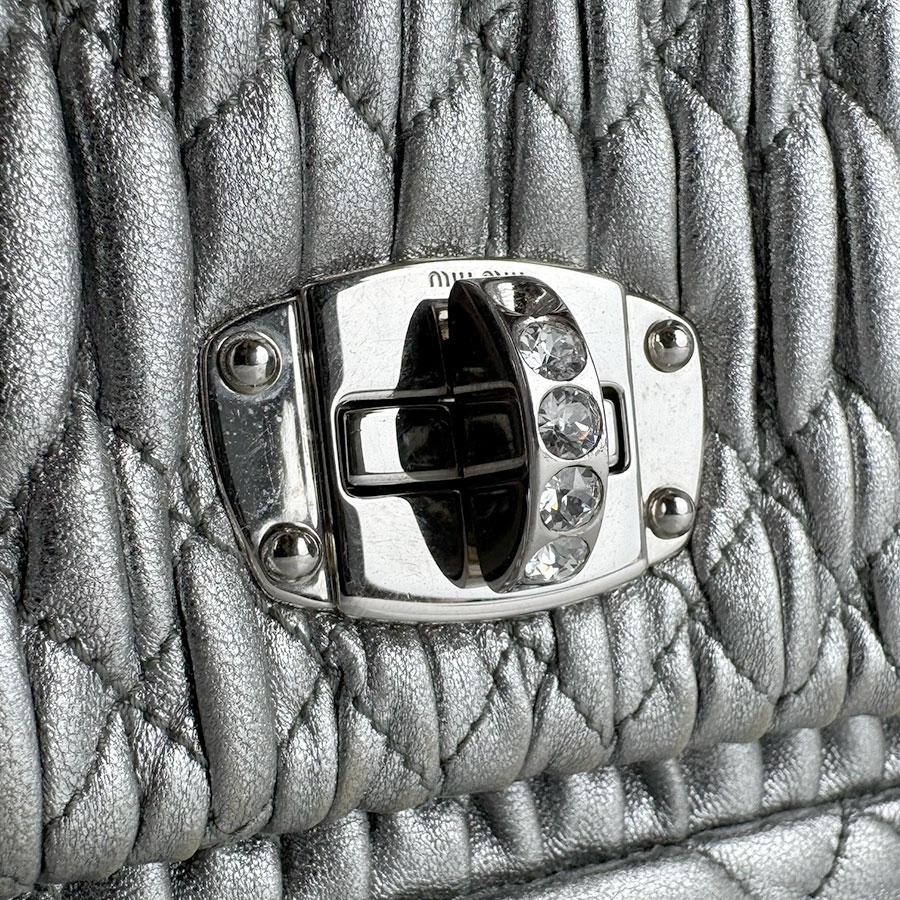 miu miu（ミュウミュウ） ハンドバッグ マテラッセ レザー シルバー