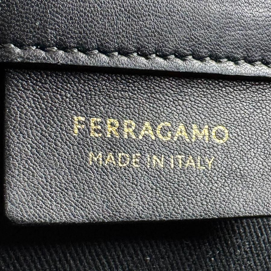 サルヴァトーレフェラガモ Salvatore Ferragamo ハンドバッグ トート