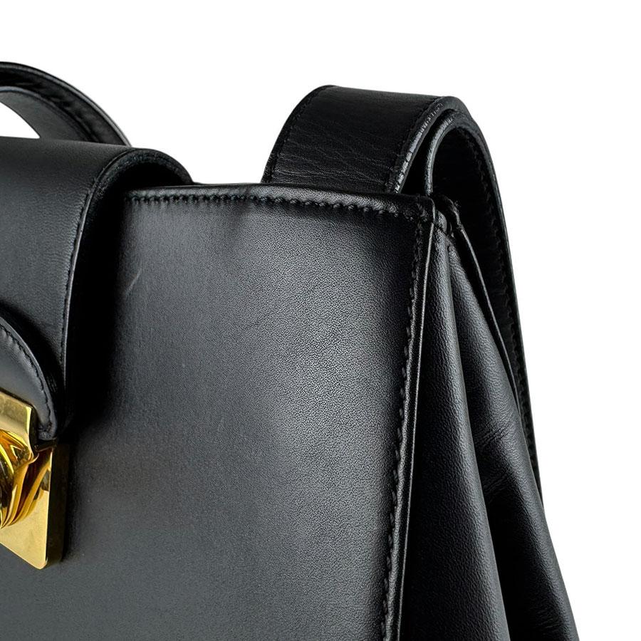 ✨美品✨サルヴァトーレフェラガモ ショルダーバッグ ブラック レザー ヴァラ サルヴァトーレフェラガモ Salvatore Ferragamo ショルダーバッグ