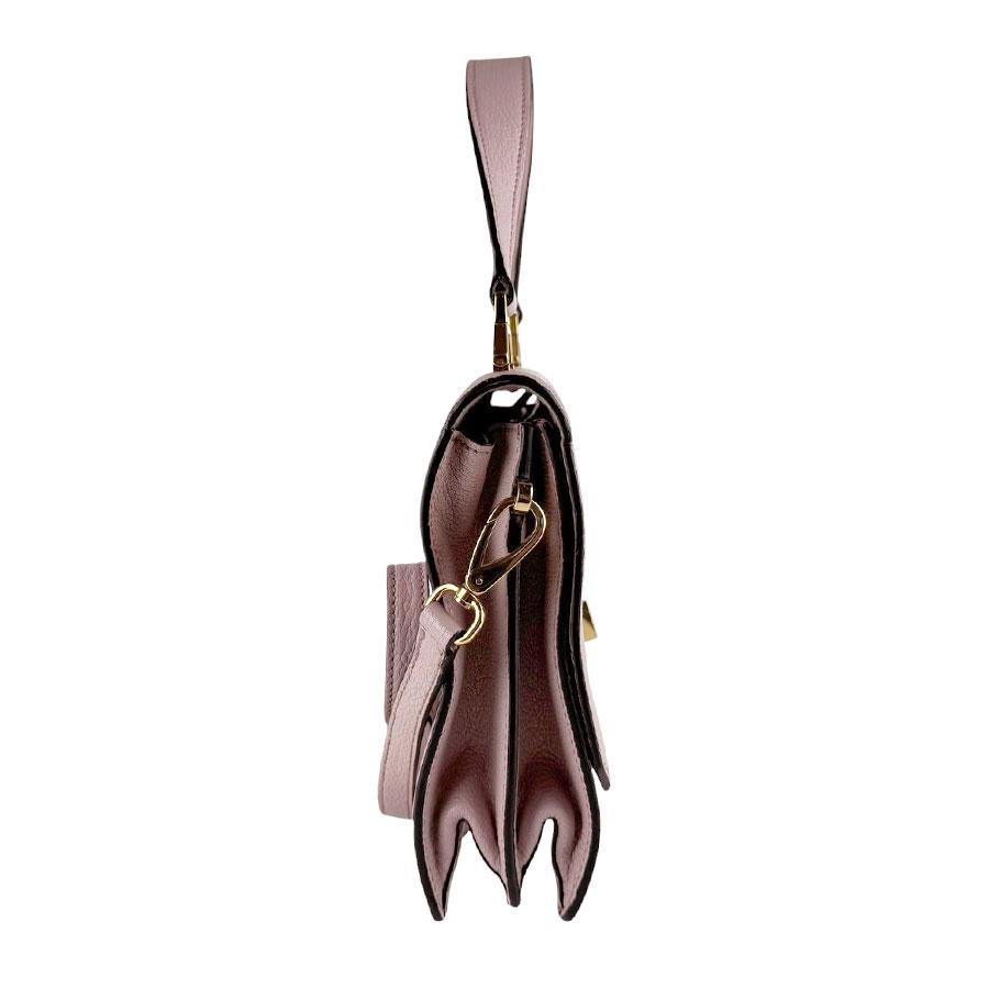 miu miu（ミュウミュウ） ハンドバッグ ショルダーバッグ レザー